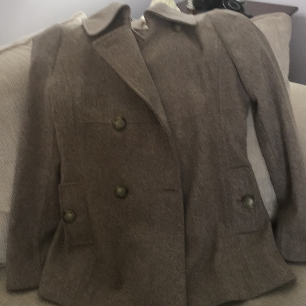 Lovely wool car coat - lined - 80 percent wool - made in Romania - new condition